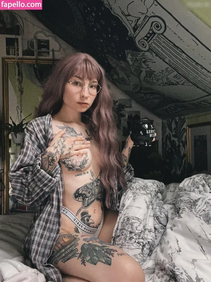 hernamewasloneliness Onlyfans Photo Gallery 