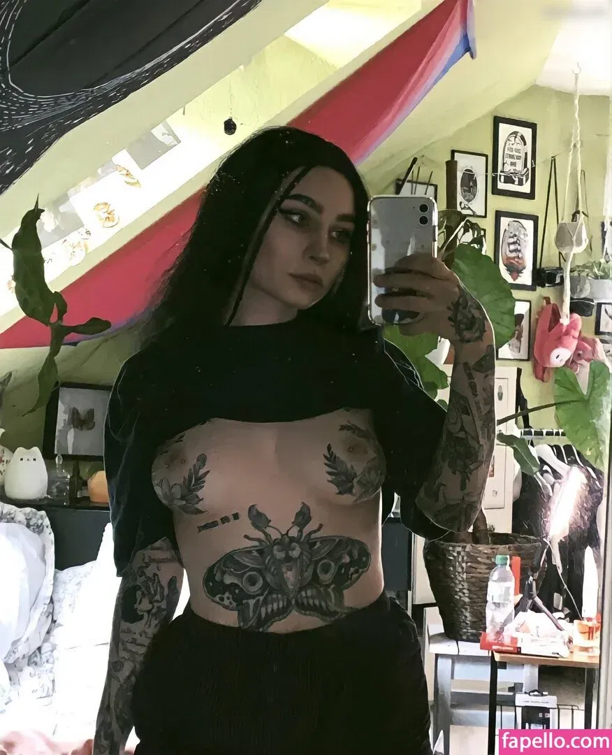 hernamewasloneliness Onlyfans Photo Gallery 