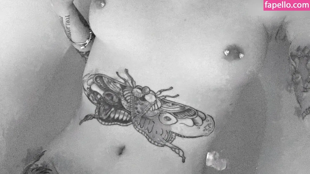 hernamewasloneliness Onlyfans Photo Gallery 