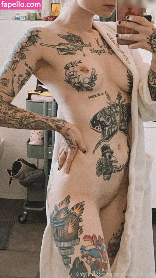 hernamewasloneliness Onlyfans Photo Gallery 