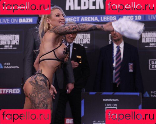 Ebanie Bridges Onlyfans Photo Gallery 