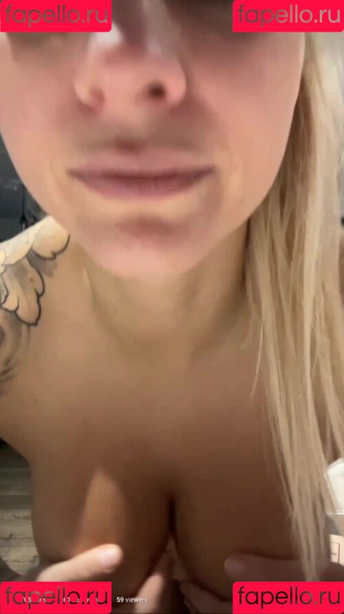 Ebanie Bridges Onlyfans Photo Gallery 