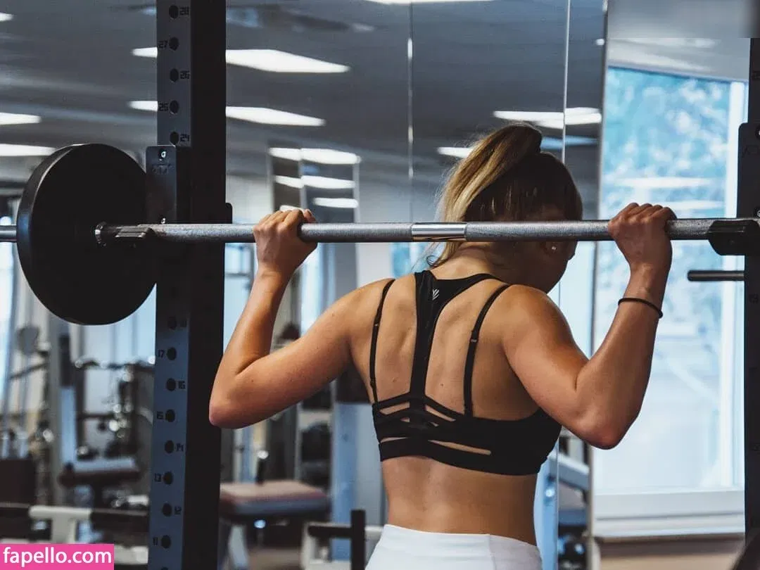 roxana.nxt Onlyfans Photo Gallery 