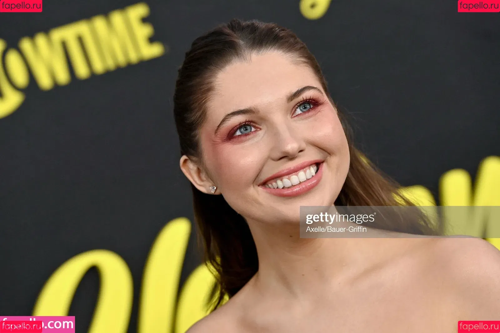 Sammi Hanratty Onlyfans Photo Gallery 