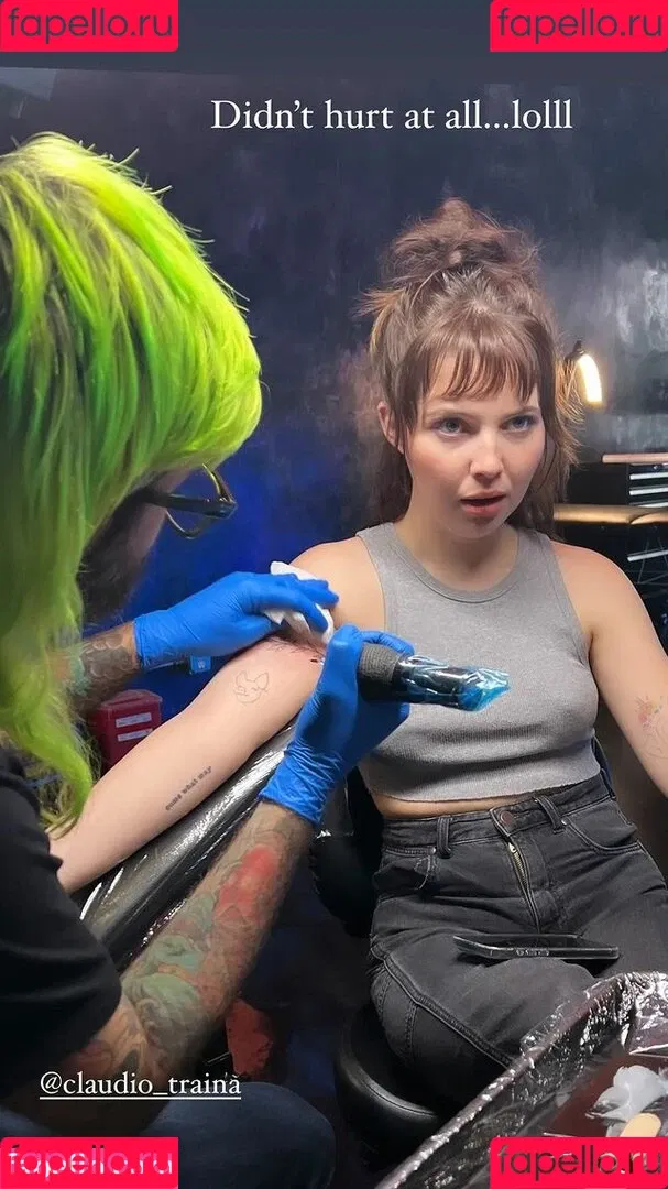 Sammi Hanratty Onlyfans Photo Gallery 