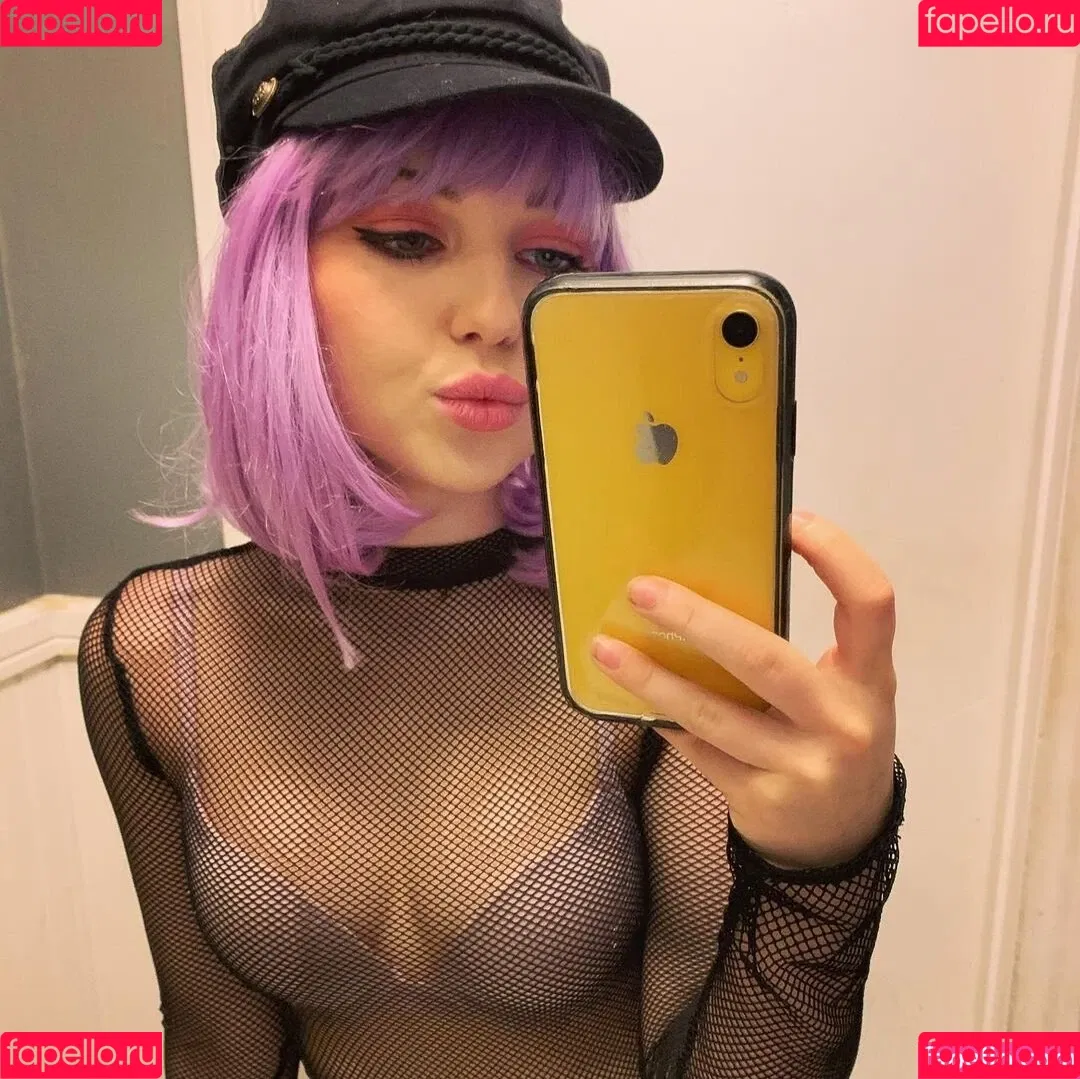Sammi Hanratty Onlyfans Photo Gallery 
