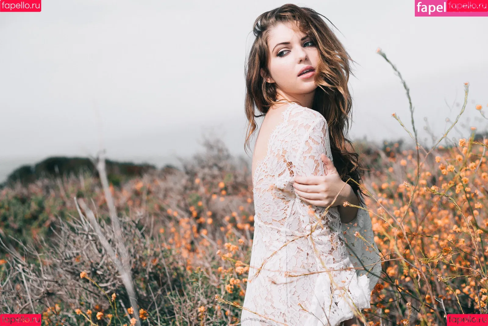 Sammi Hanratty Onlyfans Photo Gallery 
