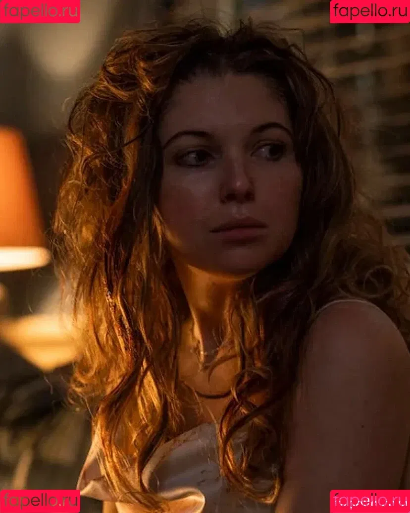 Sammi Hanratty Onlyfans Photo Gallery 