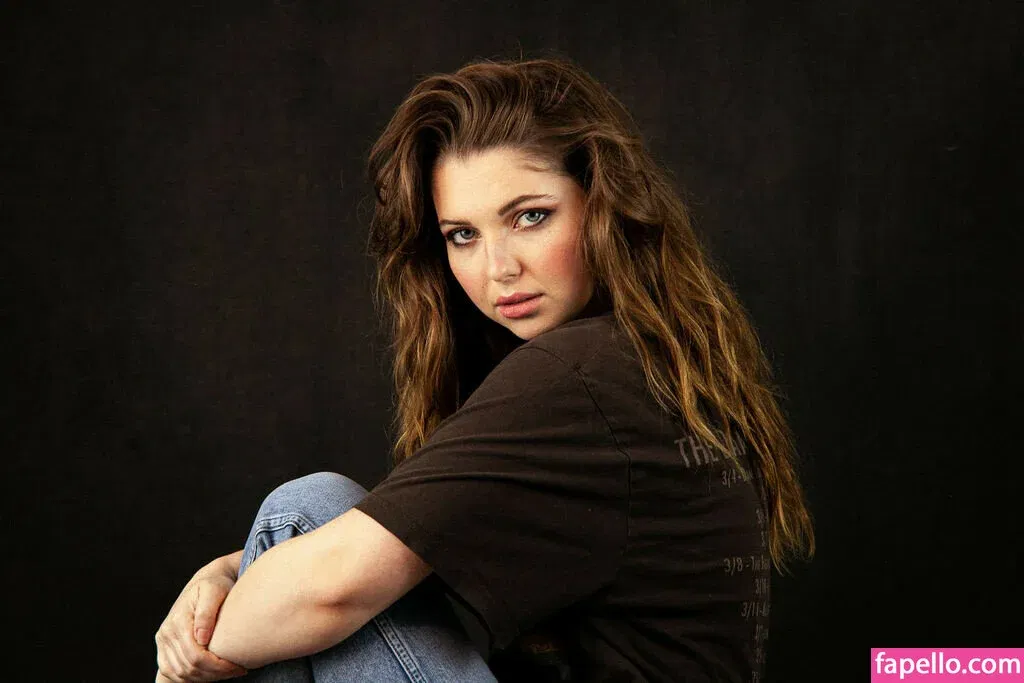 Sammi Hanratty Onlyfans Photo Gallery 