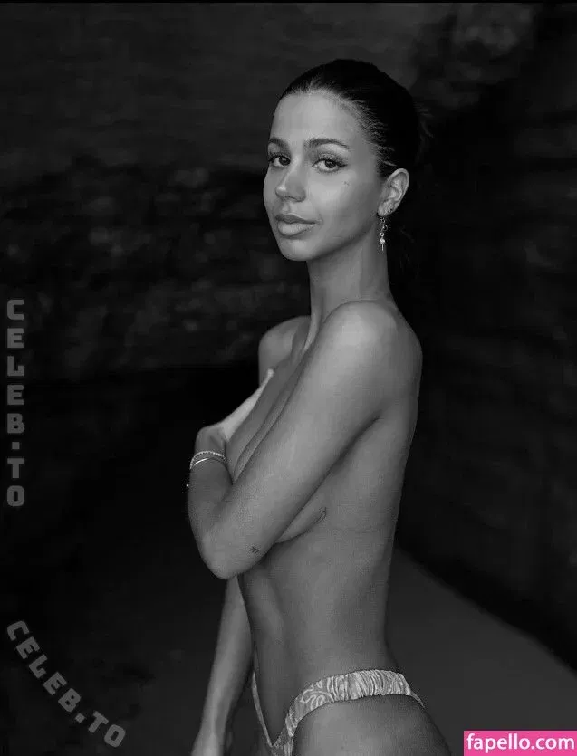 Isabella Salerrno Onlyfans Photo Gallery 