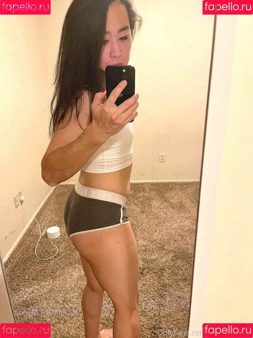 sabrina-aoki Onlyfans Photo Gallery 