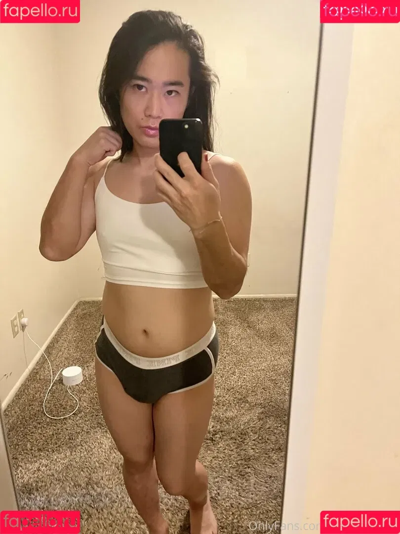 sabrina-aoki Onlyfans Photo Gallery 