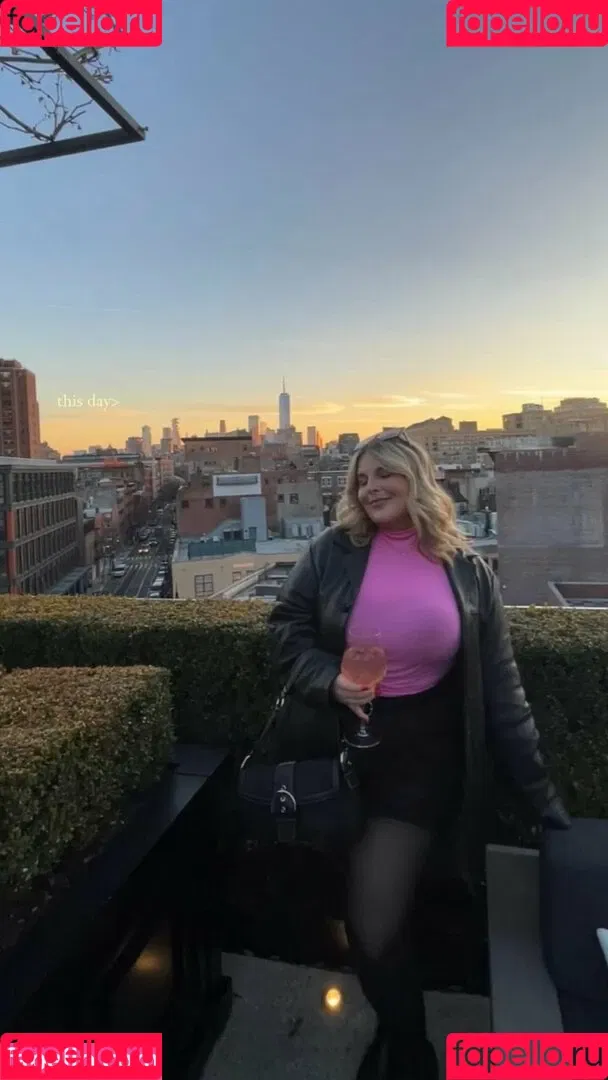 Hannah C Onlyfans Photo Gallery 