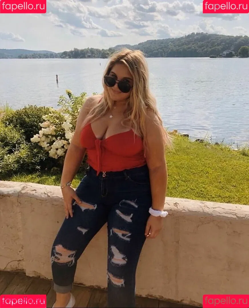 Hannah C Onlyfans Photo Gallery 