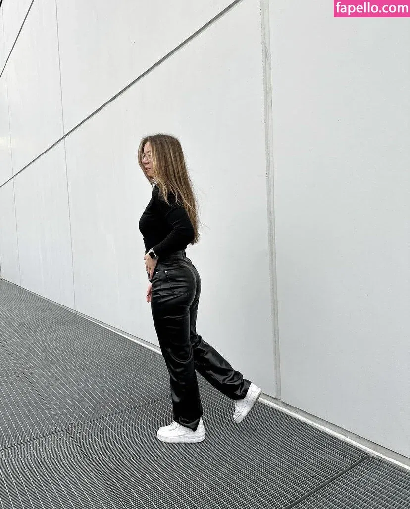 Hannah C Onlyfans Photo Gallery 