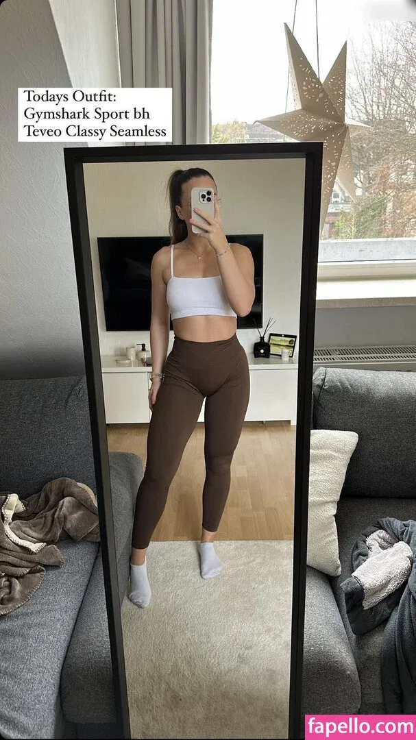 Hannah C Onlyfans Photo Gallery 