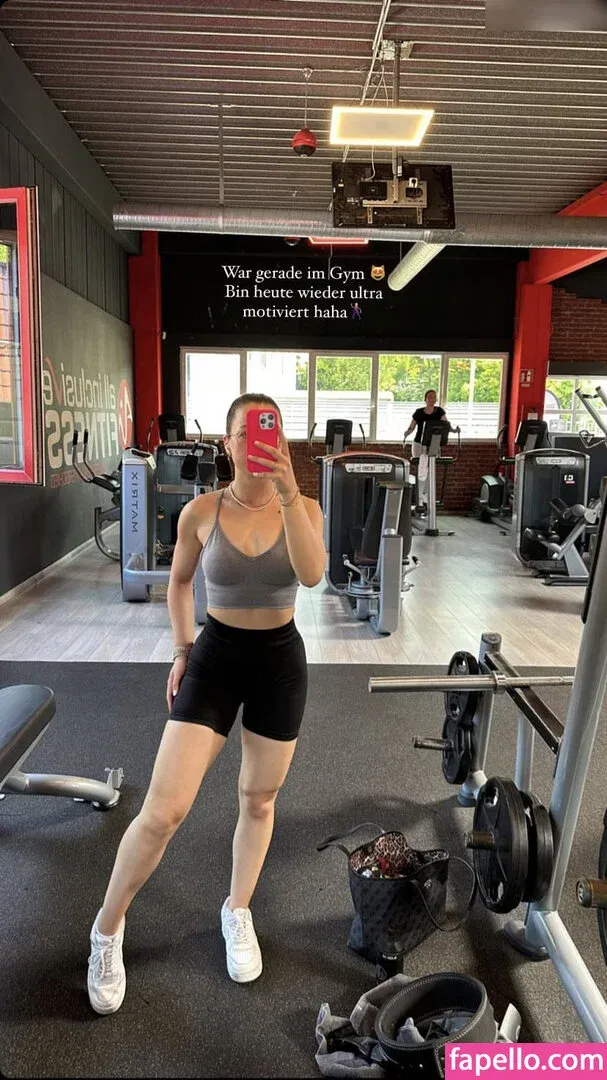 Hannah C Onlyfans Photo Gallery 