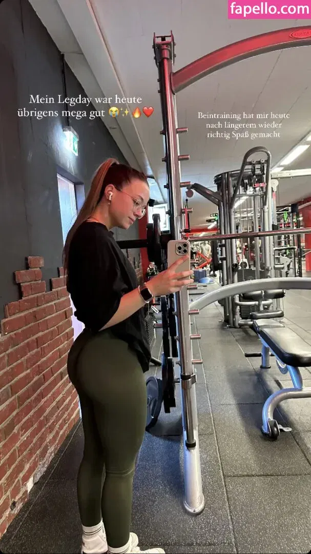 Hannah C Onlyfans Photo Gallery 