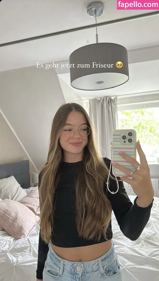 Hannah C Onlyfans Photo Gallery 