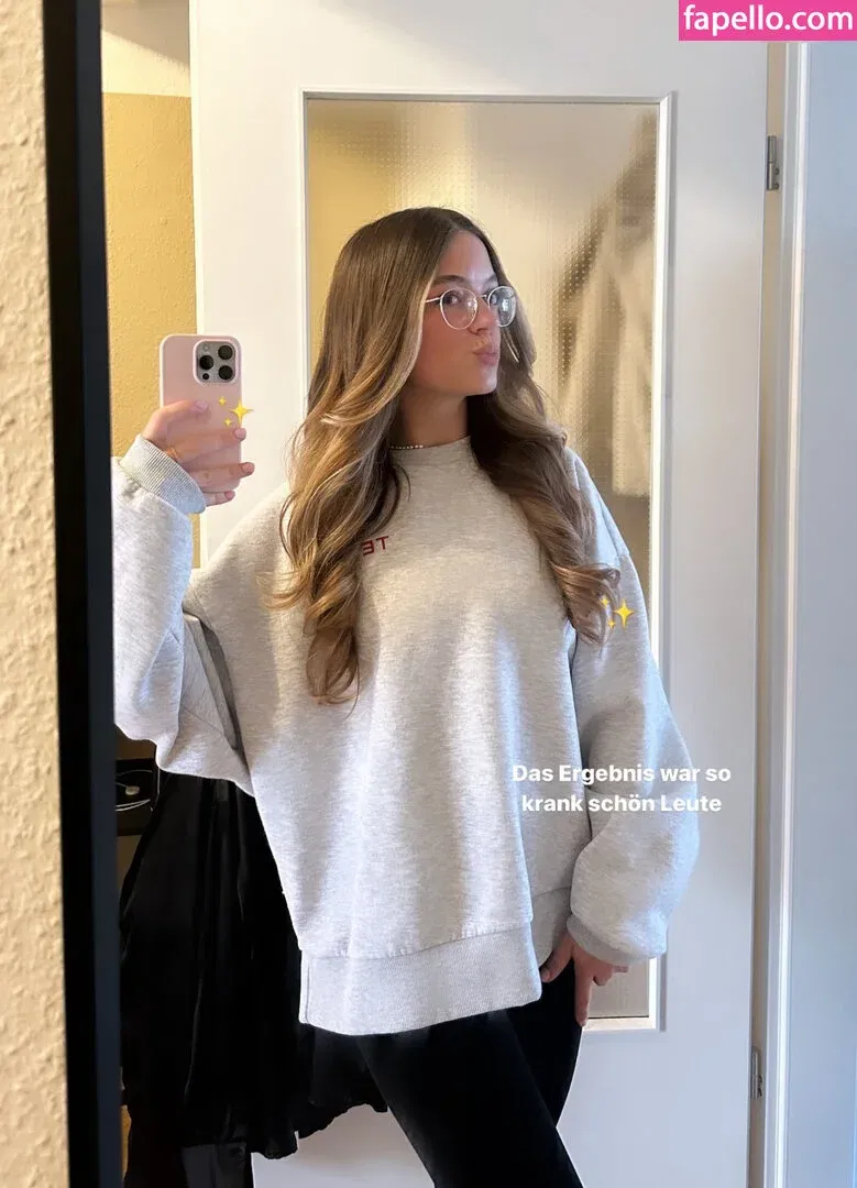 Hannah C Onlyfans Photo Gallery 