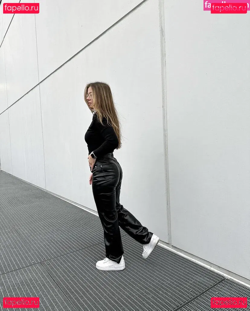 Hannah C Onlyfans Photo Gallery 