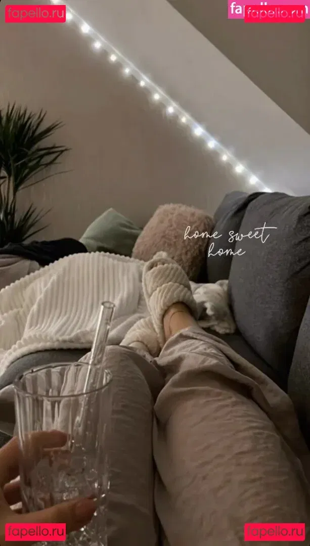 Hannah C Onlyfans Photo Gallery 