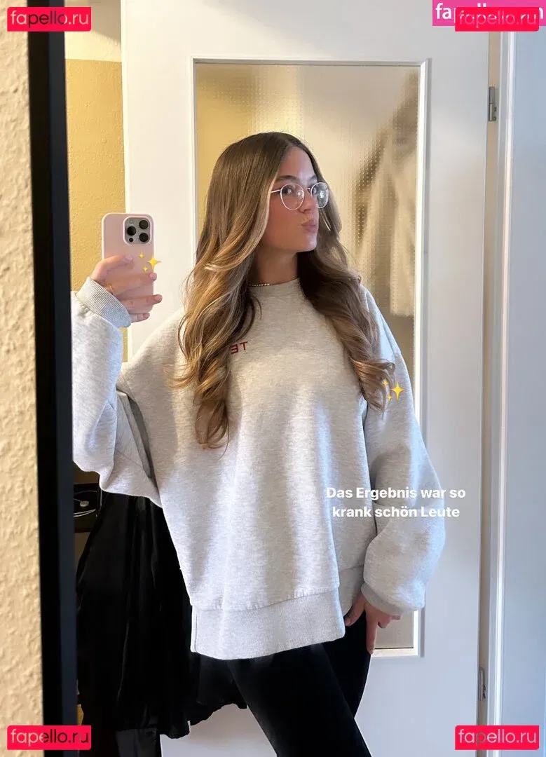 Hannah C Onlyfans Photo Gallery 