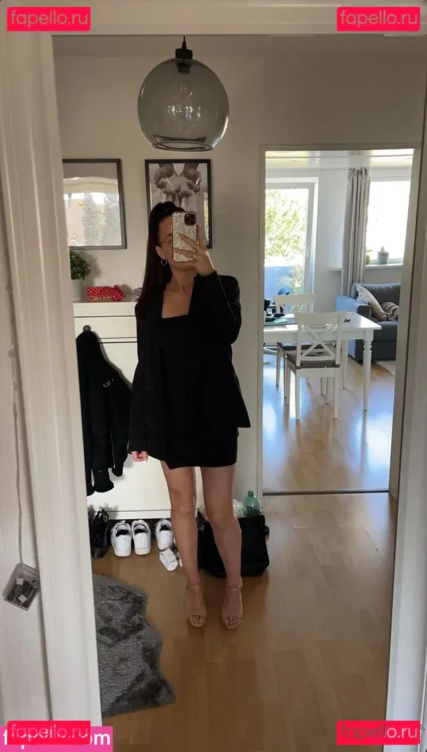 Hannah C Onlyfans Photo Gallery 