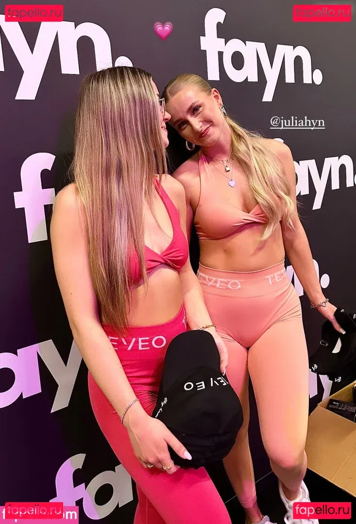 Hannah C Onlyfans Photo Gallery 