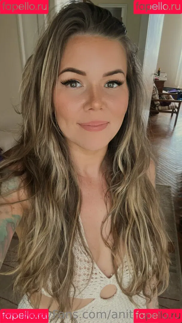 anitkaaa Onlyfans Photo Gallery 