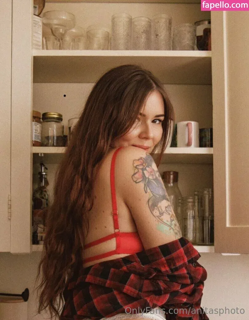 anitkaaa Onlyfans Photo Gallery 