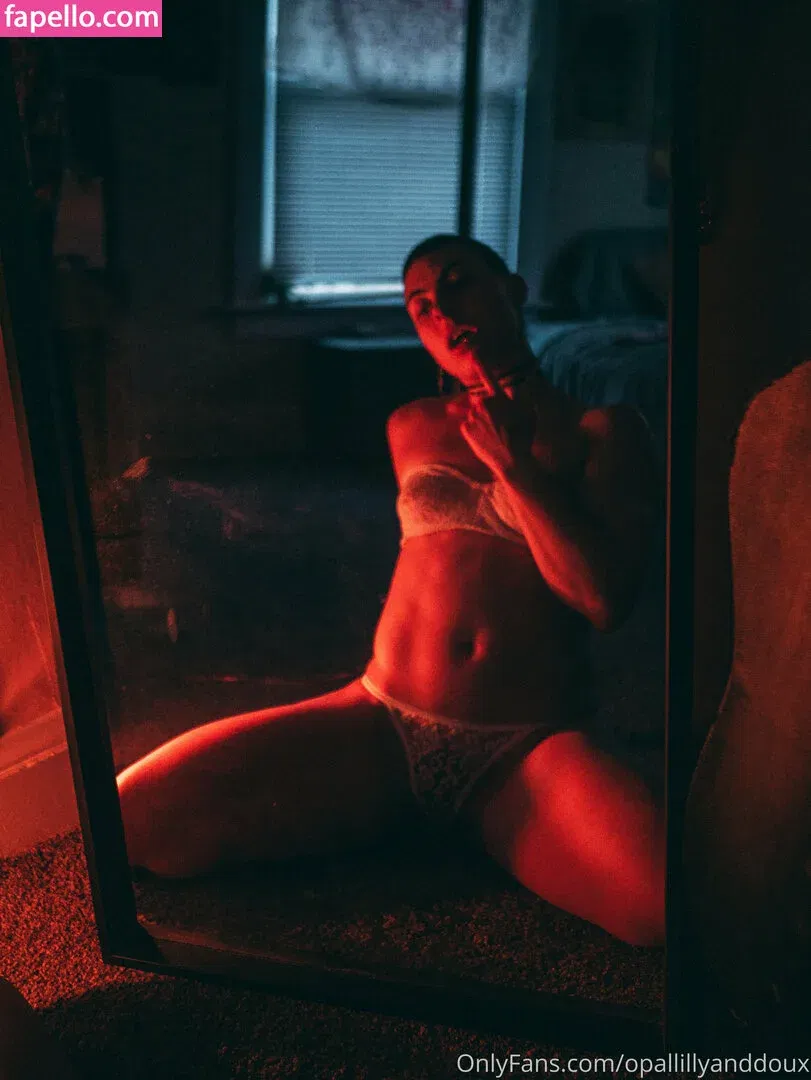 opal.lilly.onyx Onlyfans Photo Gallery 