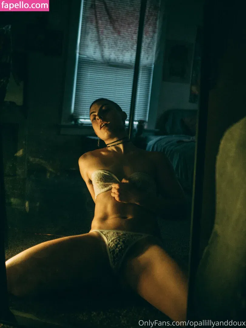 opal.lilly.onyx Onlyfans Photo Gallery 