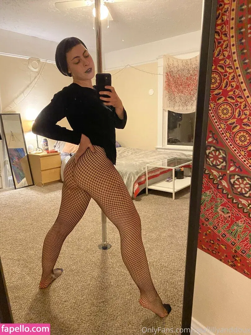 opal.lilly.onyx Onlyfans Photo Gallery 