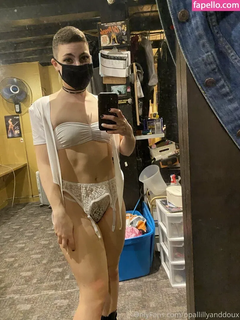 opal.lilly.onyx Onlyfans Photo Gallery 