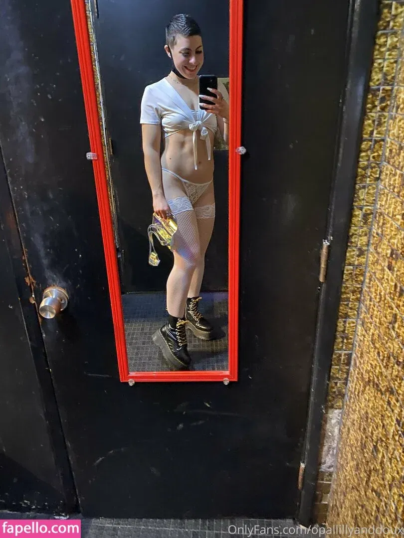 opal.lilly.onyx Onlyfans Photo Gallery 