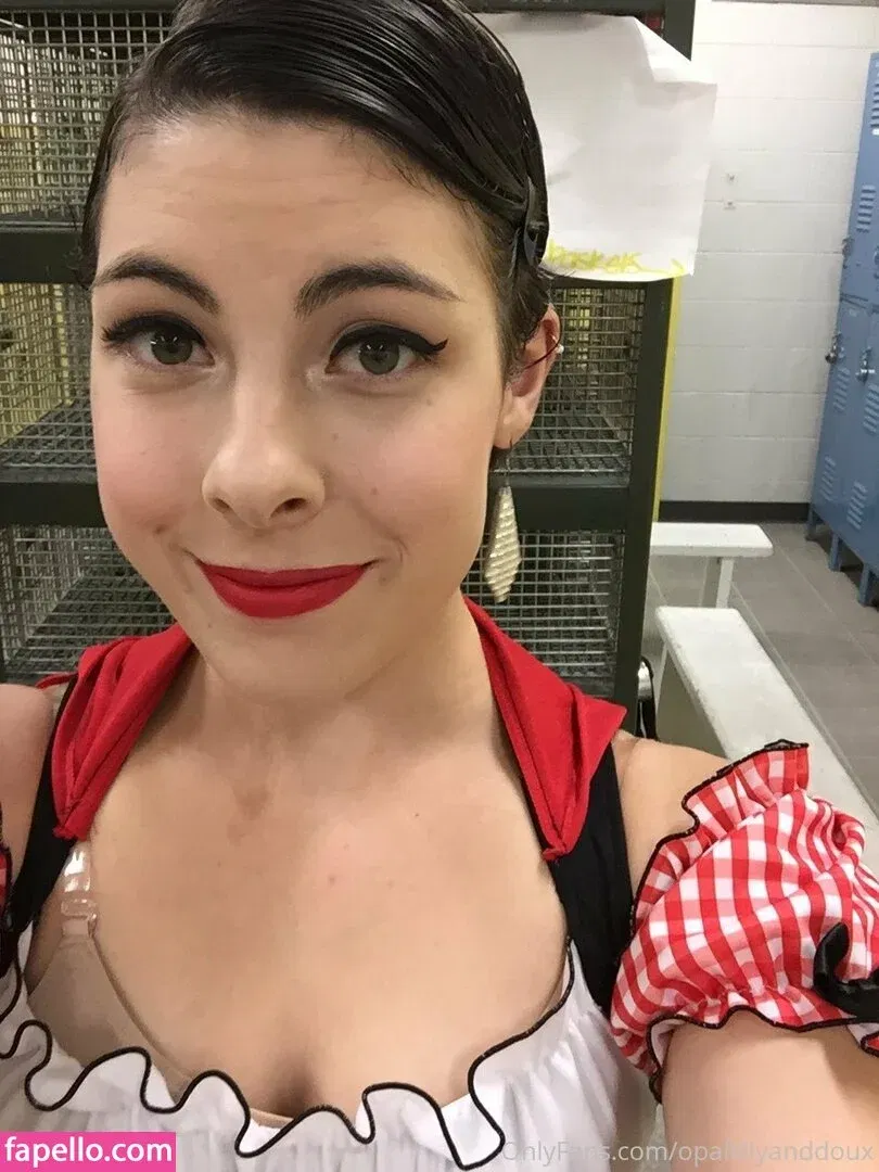 opal.lilly.onyx Onlyfans Photo Gallery 