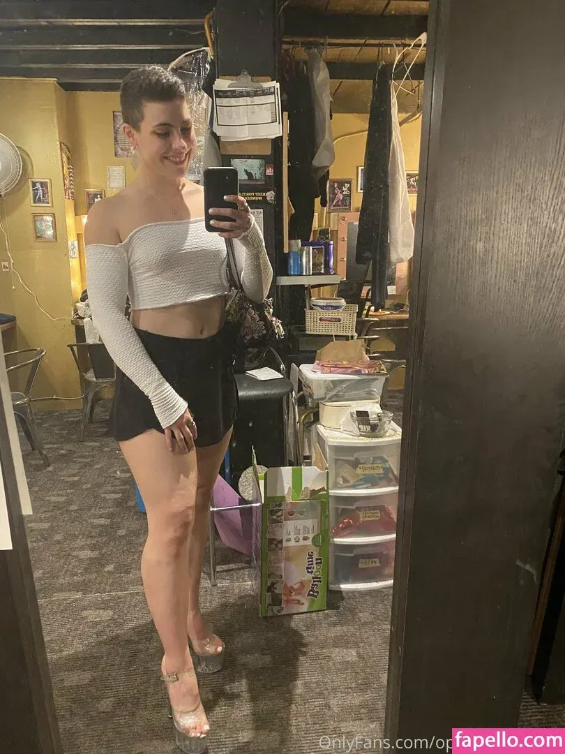 opal.lilly.onyx Onlyfans Photo Gallery 