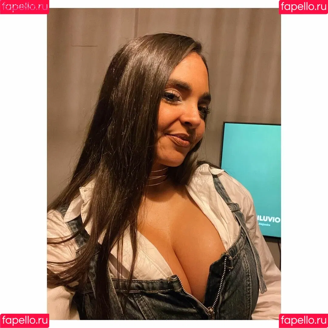 Mariquiiiilla Onlyfans Photo Gallery 
