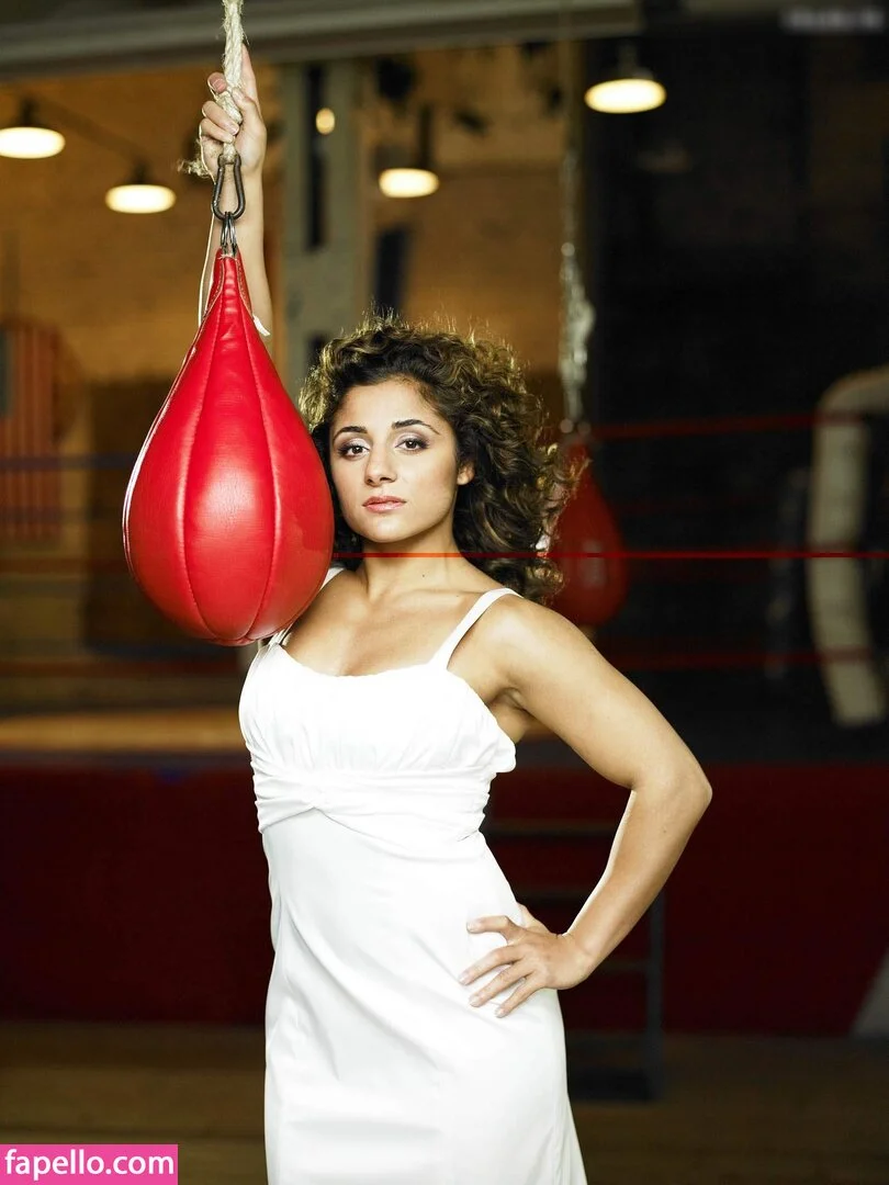 Susi Kentikian Onlyfans Photo Gallery 