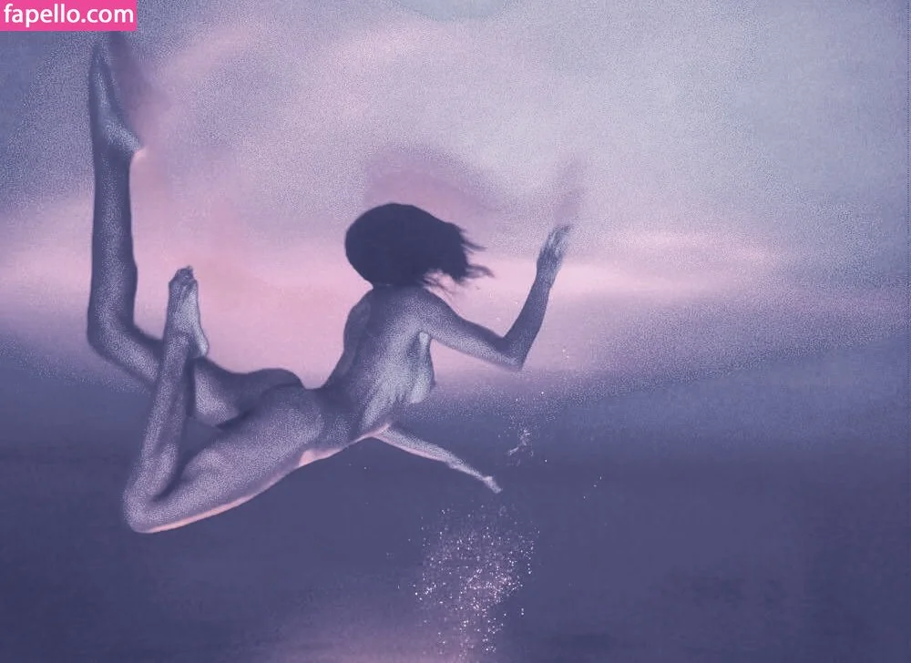 Naki Kaching Onlyfans Photo Gallery 