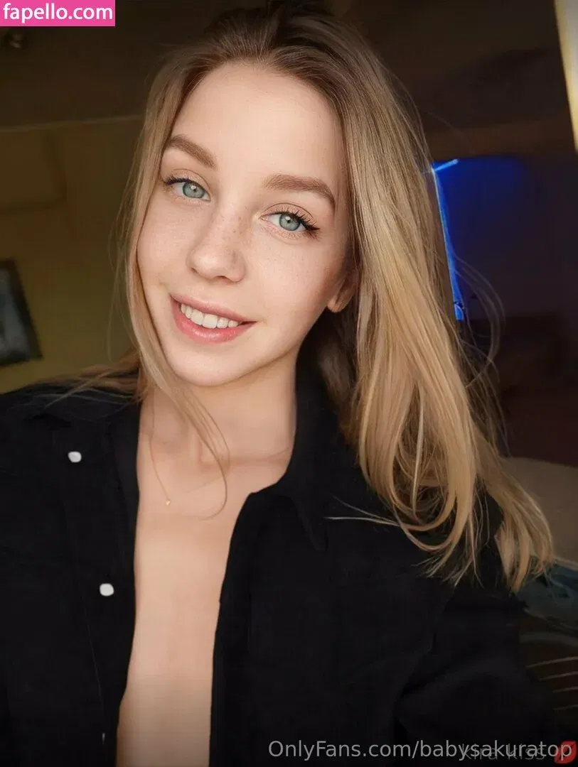 babysakuratop Onlyfans Photo Gallery 