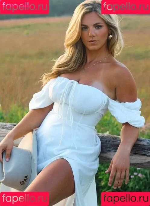 Annie Agar Onlyfans Photo Gallery 