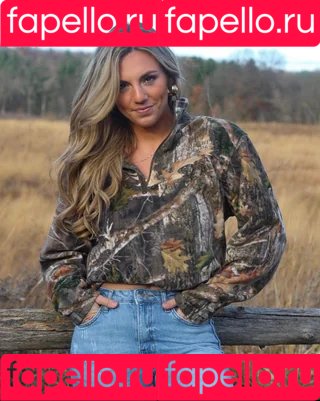 Annie Agar Onlyfans Photo Gallery 