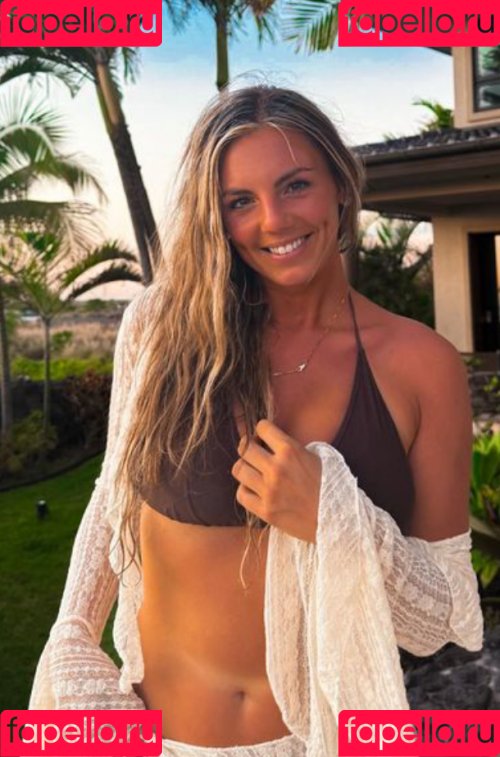 Annie Agar Onlyfans Photo Gallery 