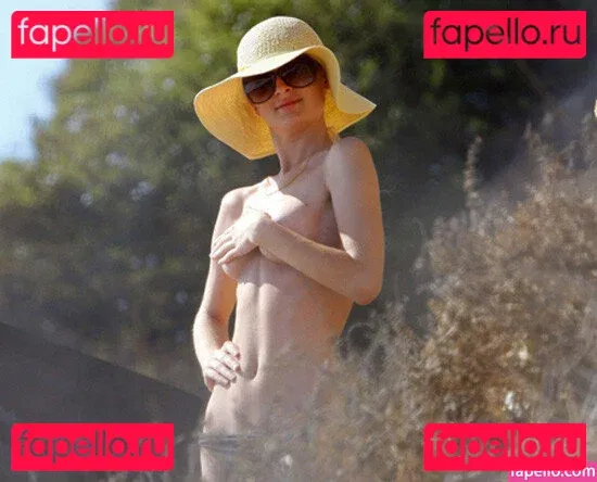 Paris Hilton Onlyfans Photo Gallery 