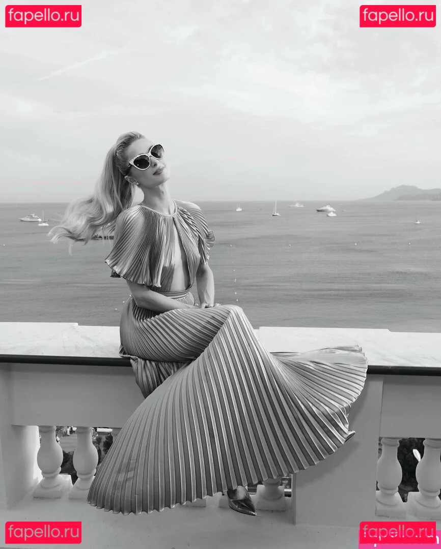 Paris Hilton Onlyfans Photo Gallery 