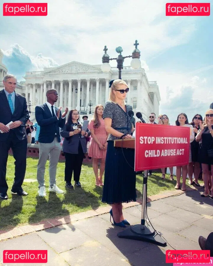 Paris Hilton Onlyfans Photo Gallery 