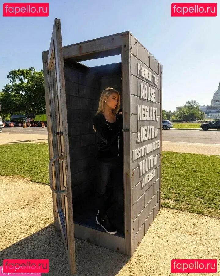 Paris Hilton Onlyfans Photo Gallery 