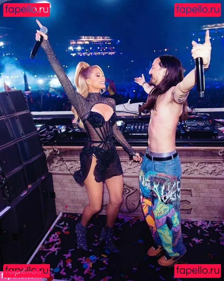 Paris Hilton Onlyfans Photo Gallery 